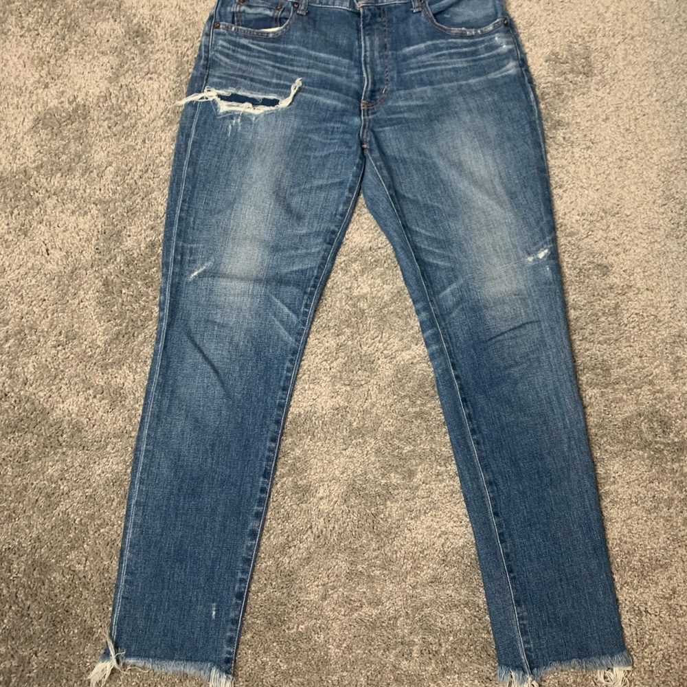 Moussy Vintage Women's Blue Distressed Cropped Denim Size 30, Raw Hem Made in JP